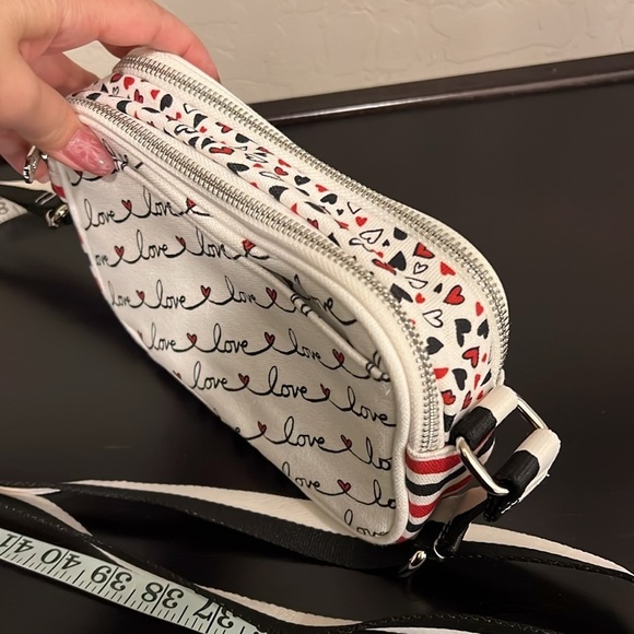 Brighton LOVE SCROLL Canvas Black White Crossbody Bag NEW Without Tags 8”x5” - Picture 16 of 16